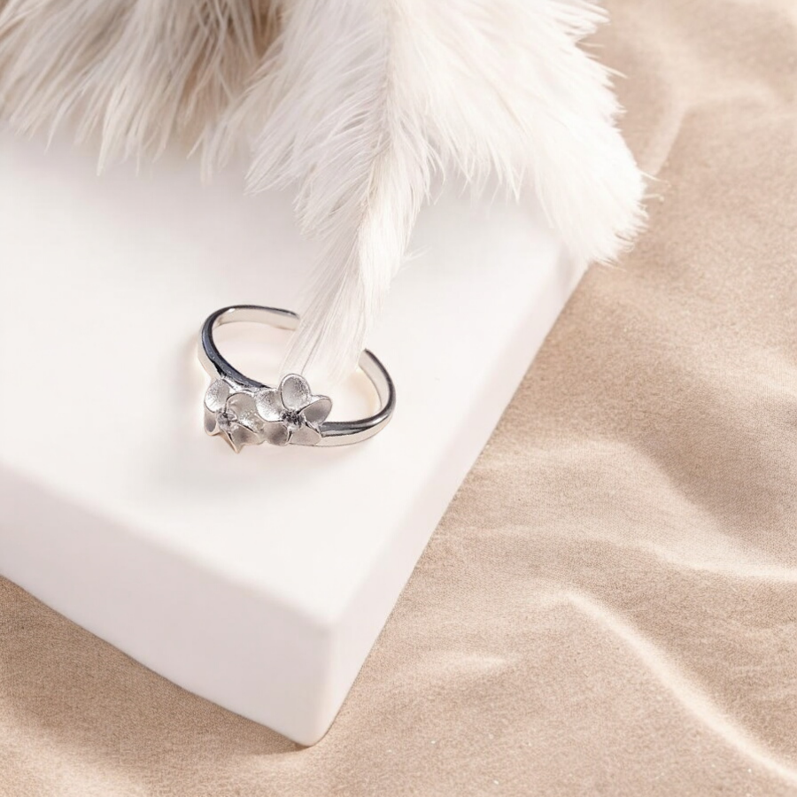 Sterling Silver Plumeria Toe Ring