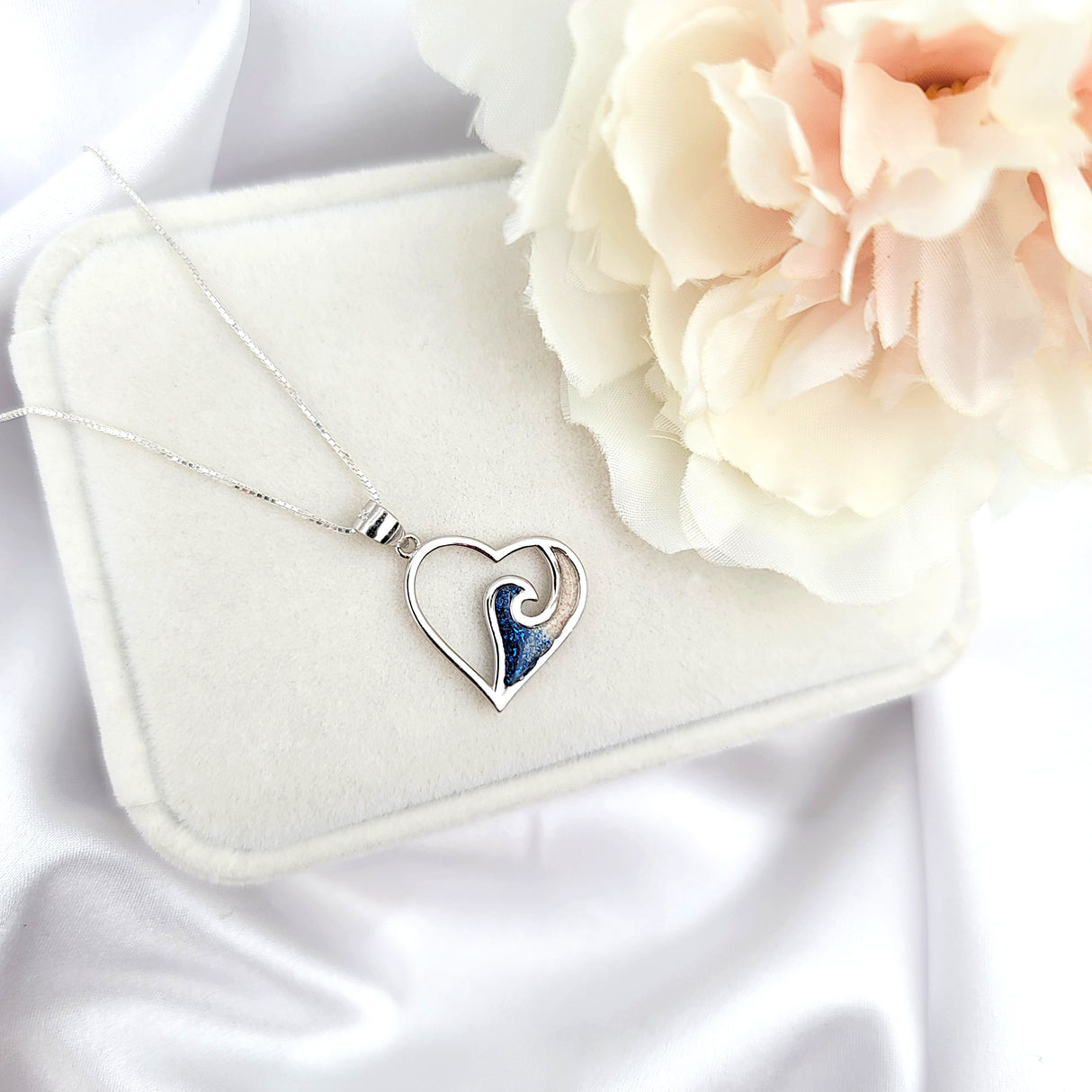 925 sterling silver heart wave necklace