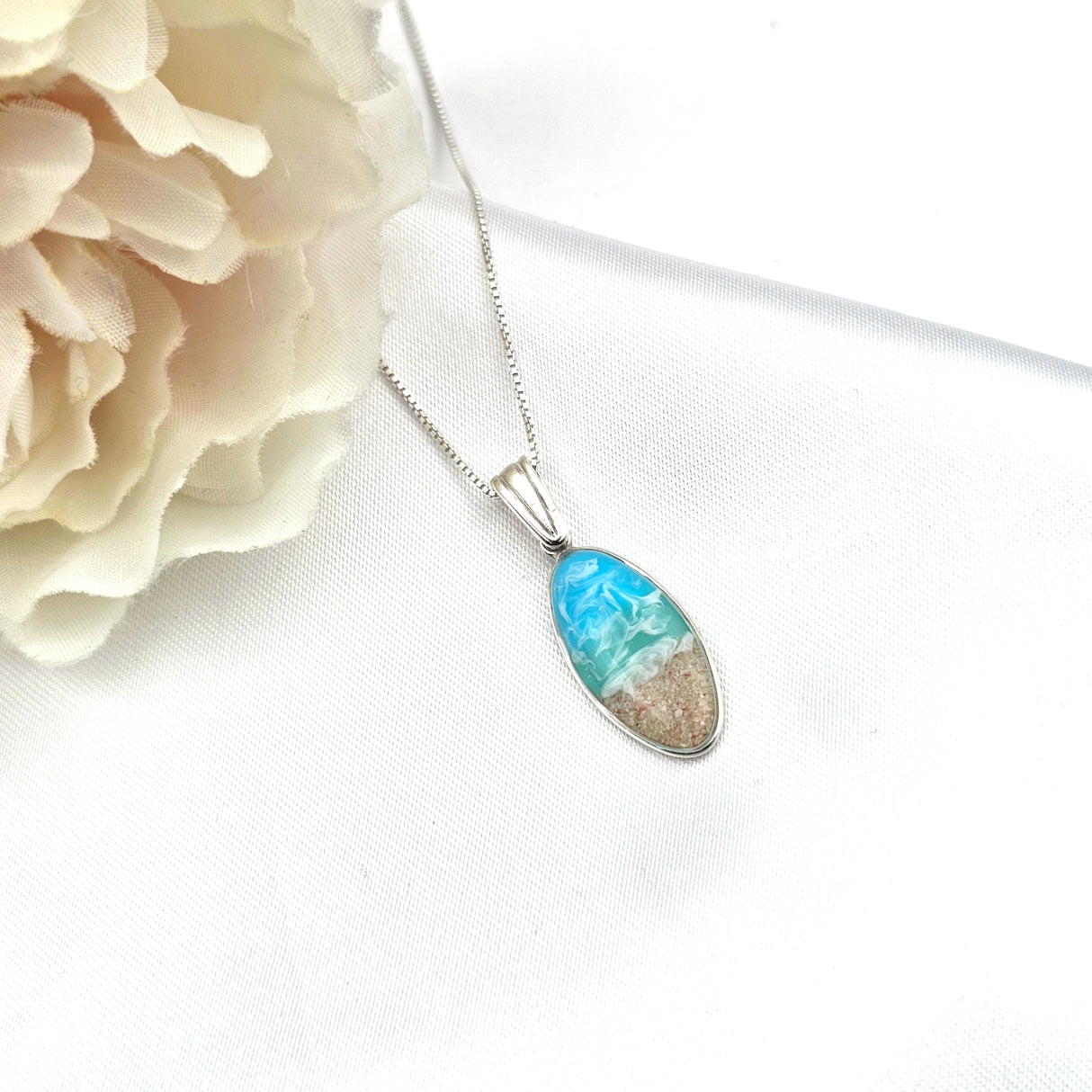 925 Sterling Silver Oval Ocean Necklace