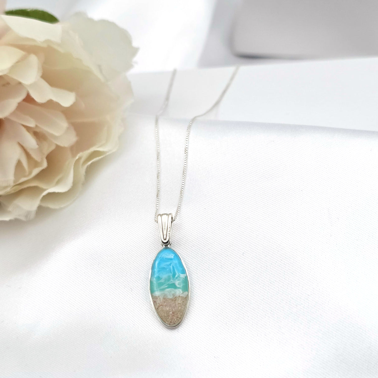 925 Sterling Silver Oval Ocean Necklace